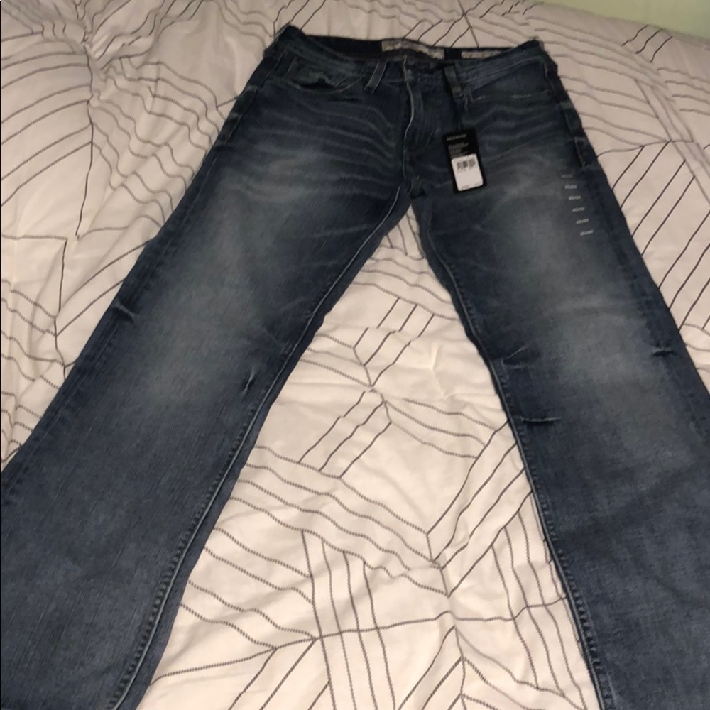 Men’s Guess Jeans (Desmond-Relaxed Straight)